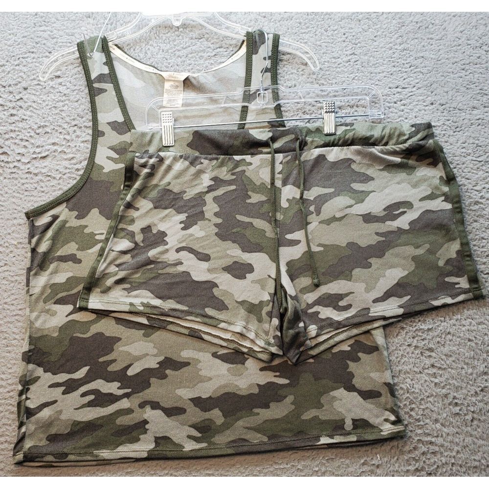 2 Piece Set Lucky Brand Tank &‎ Shorts Womens Large Multi Camouflage Sleepwear